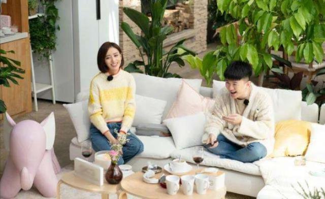 佟丽娅痛哭，36岁女神佟丽娅因主持春晚崩溃痛哭(3)