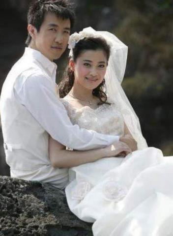梅婷现任70岁老公（43岁梅婷一家近照曝光）(4)