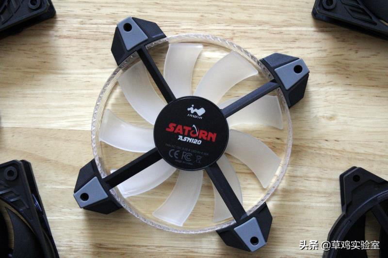 机箱风扇正反怎么区分（电脑机箱风扇安装图解）(3)