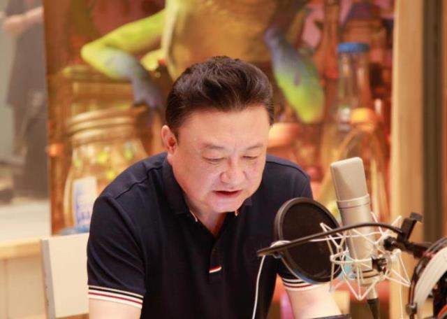 刘纯燕的老公（金龟子刘纯燕对于老公王宁）(12)