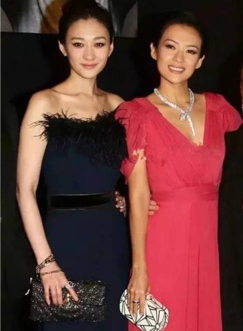 李小冉个人资料（44岁的李小冉身材好到爆）(10)