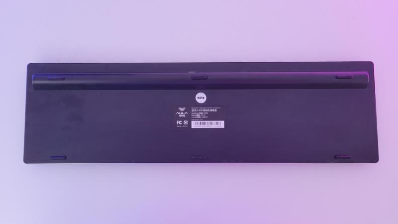 狼蛛机械键盘怎么样调灯光（键盘鼠标品牌排行）(10)