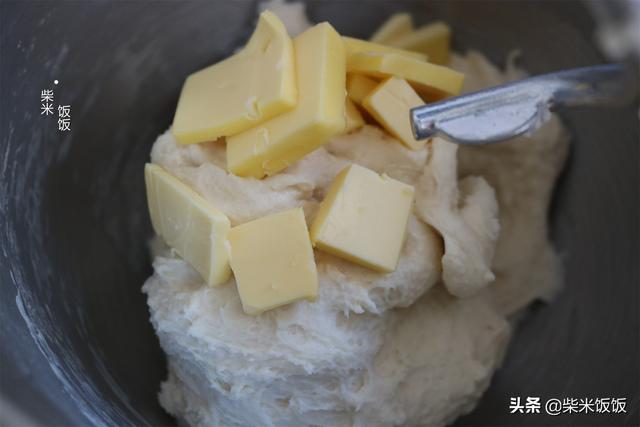 吐司面包的做法（用普通食材做最简单的吐司面包）(6)
