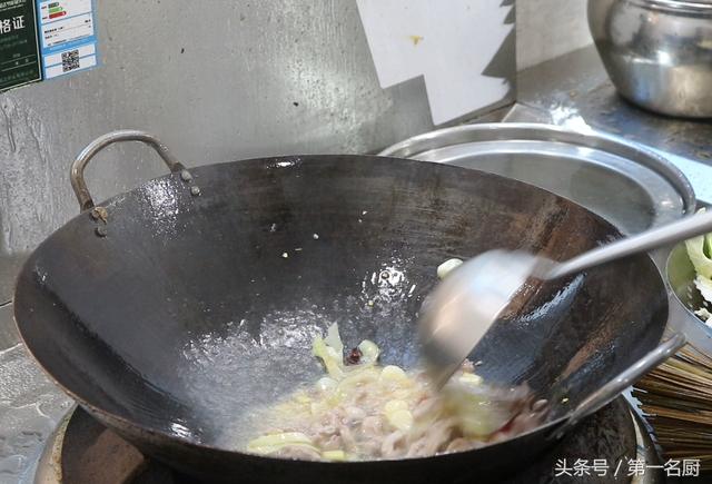 手撕包菜的家常做法（这才是手撕包菜的家常做法）(7)