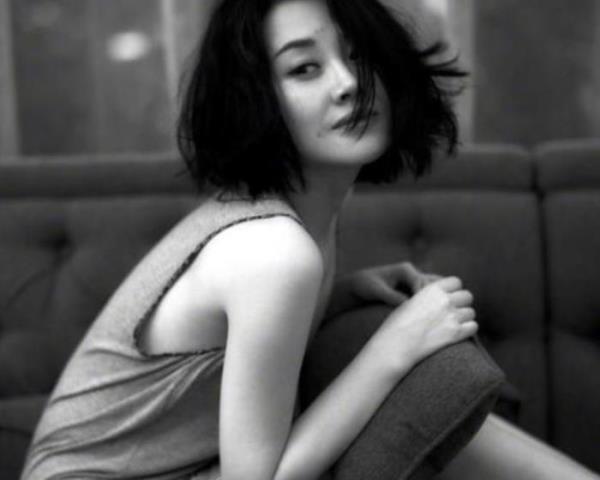 许晴结婚了吗（52岁的许晴为何至今未婚）(7)