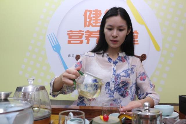 十大顶级陶瓷茶具品牌（陶瓷茶具什么牌子好）(1)