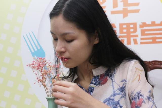 十大顶级陶瓷茶具品牌（陶瓷茶具什么牌子好）(12)