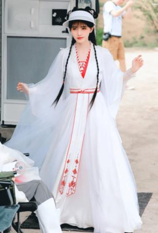 鞠婧祎新剧花戎郭俊辰，鞠婧祎郭俊辰携手东宫编剧(4)